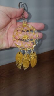 resin wall hanging 1